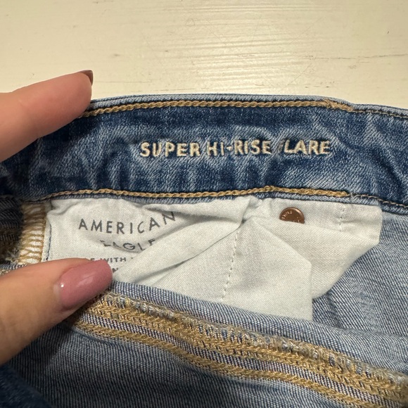 American Eagle Flare Jeans - Picture 4 of 5